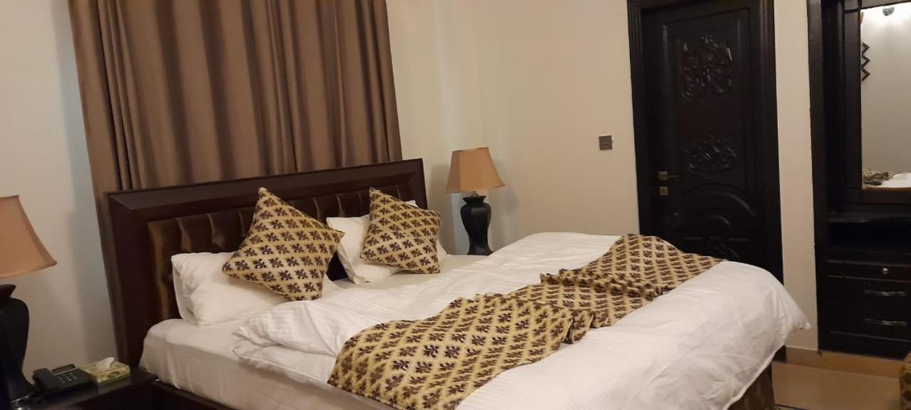 Cloud Way Hotel Naran Extérieur photo